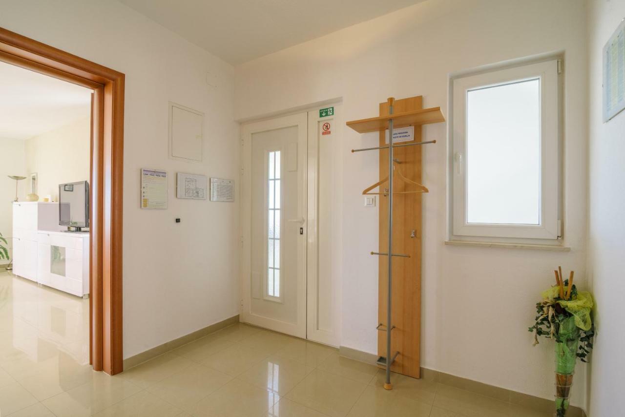 Apartman Niko Kastela Dış mekan fotoğraf